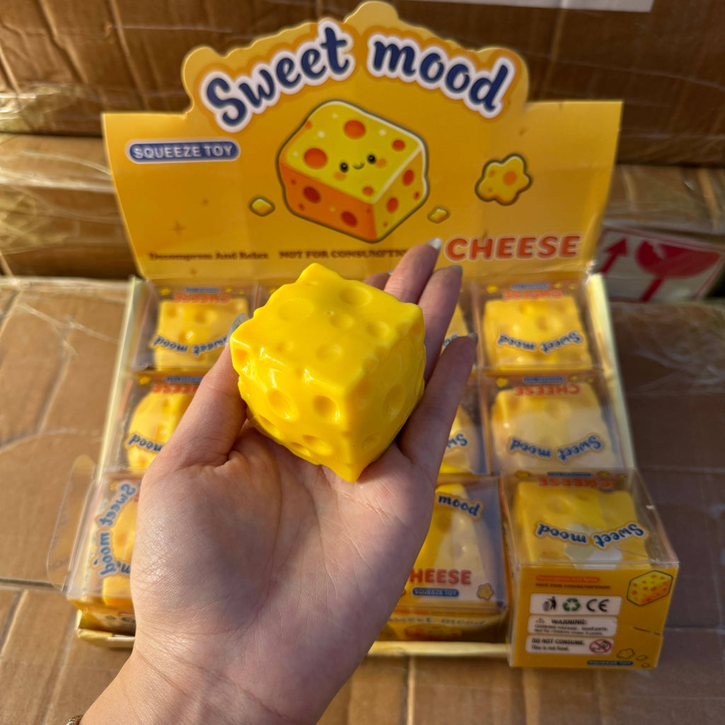 Crackling Crunchy Square Cheese Squishy